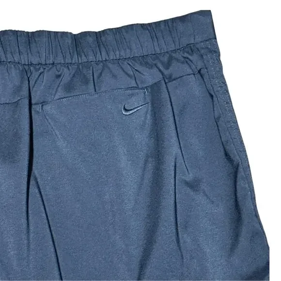 Nike Dri Fit Pleated Front Pull On Shorts Black XXL - Picture 4 of 4